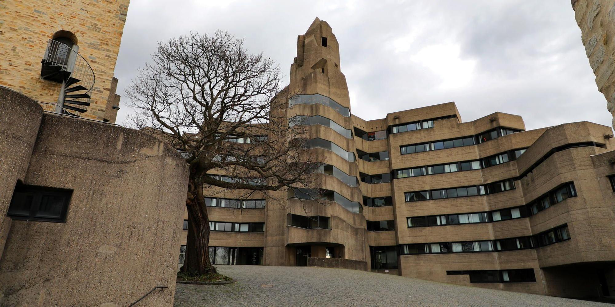 Bensberger Rathaus 240222