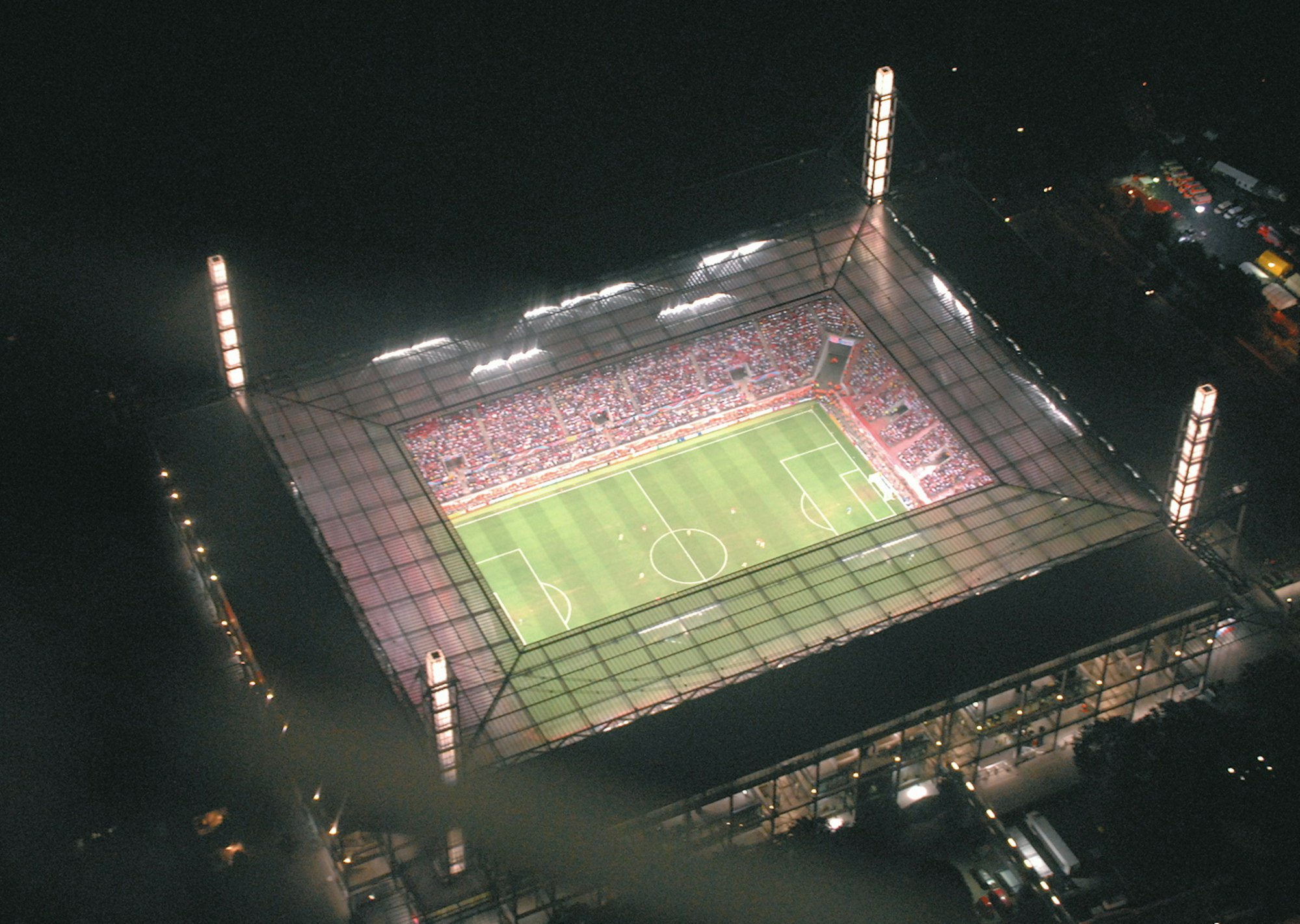 adventskranz-rheinenergiestadion001