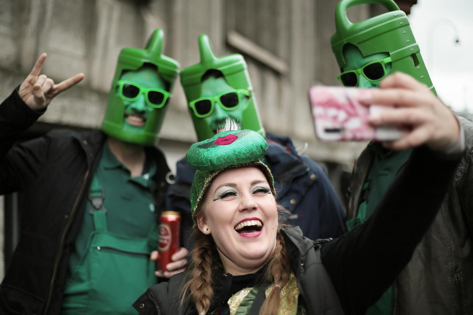 Weiberfastnacht_Koeln