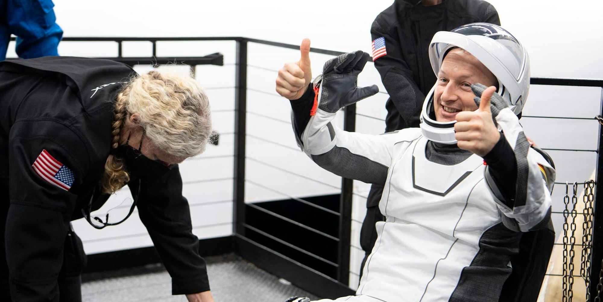 Maurer Landung dpa 060522