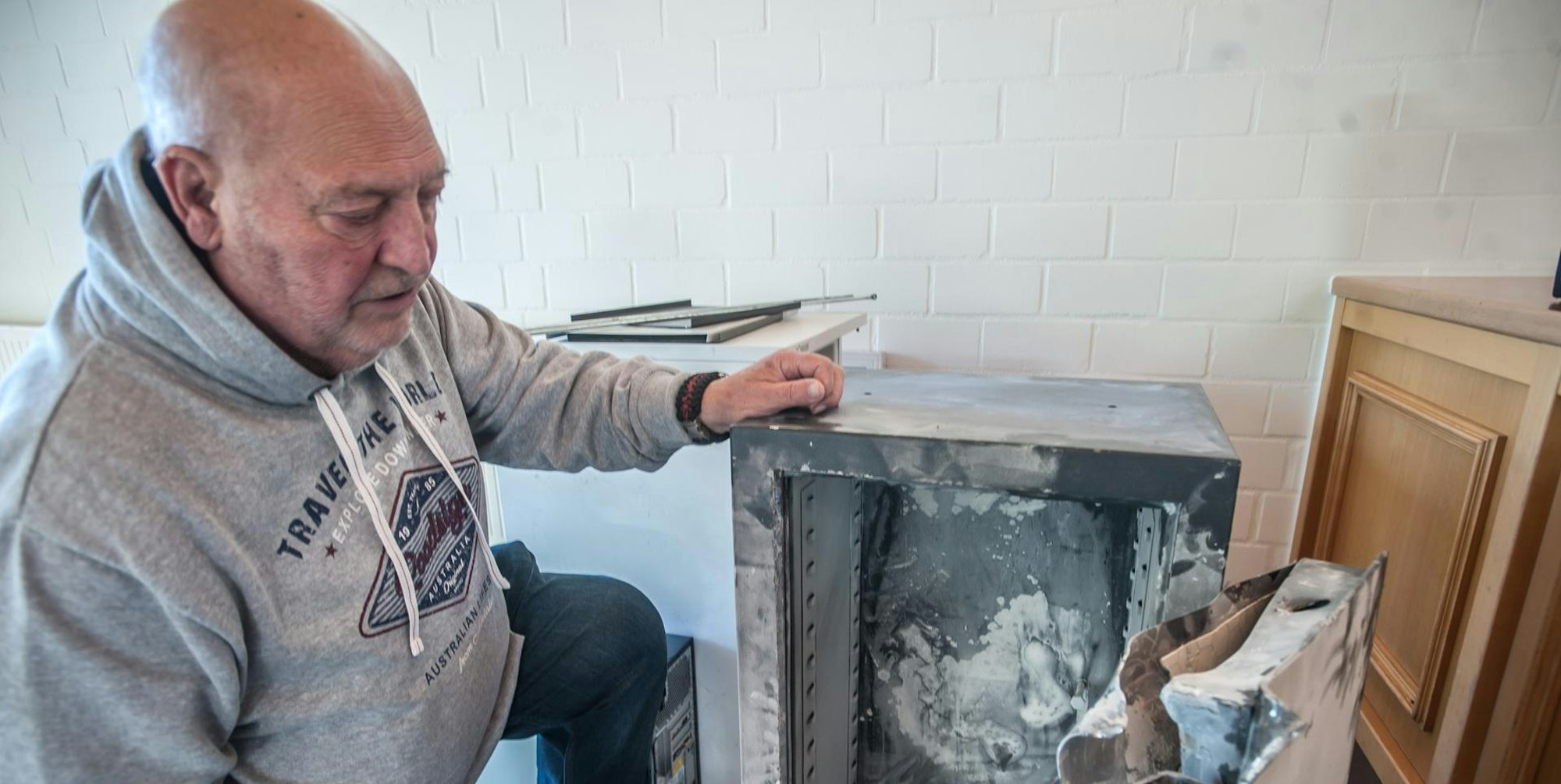 einbruch-buergerhalle__rar_rle_09222022ALF_3332