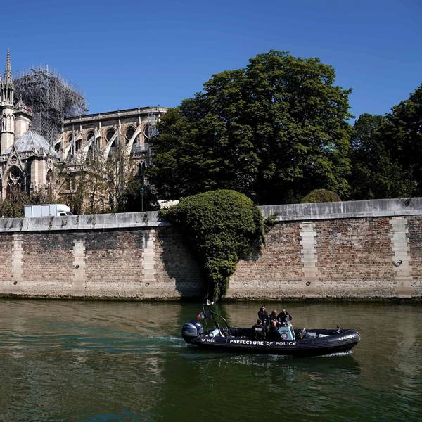 Notre-Dame_Paris
