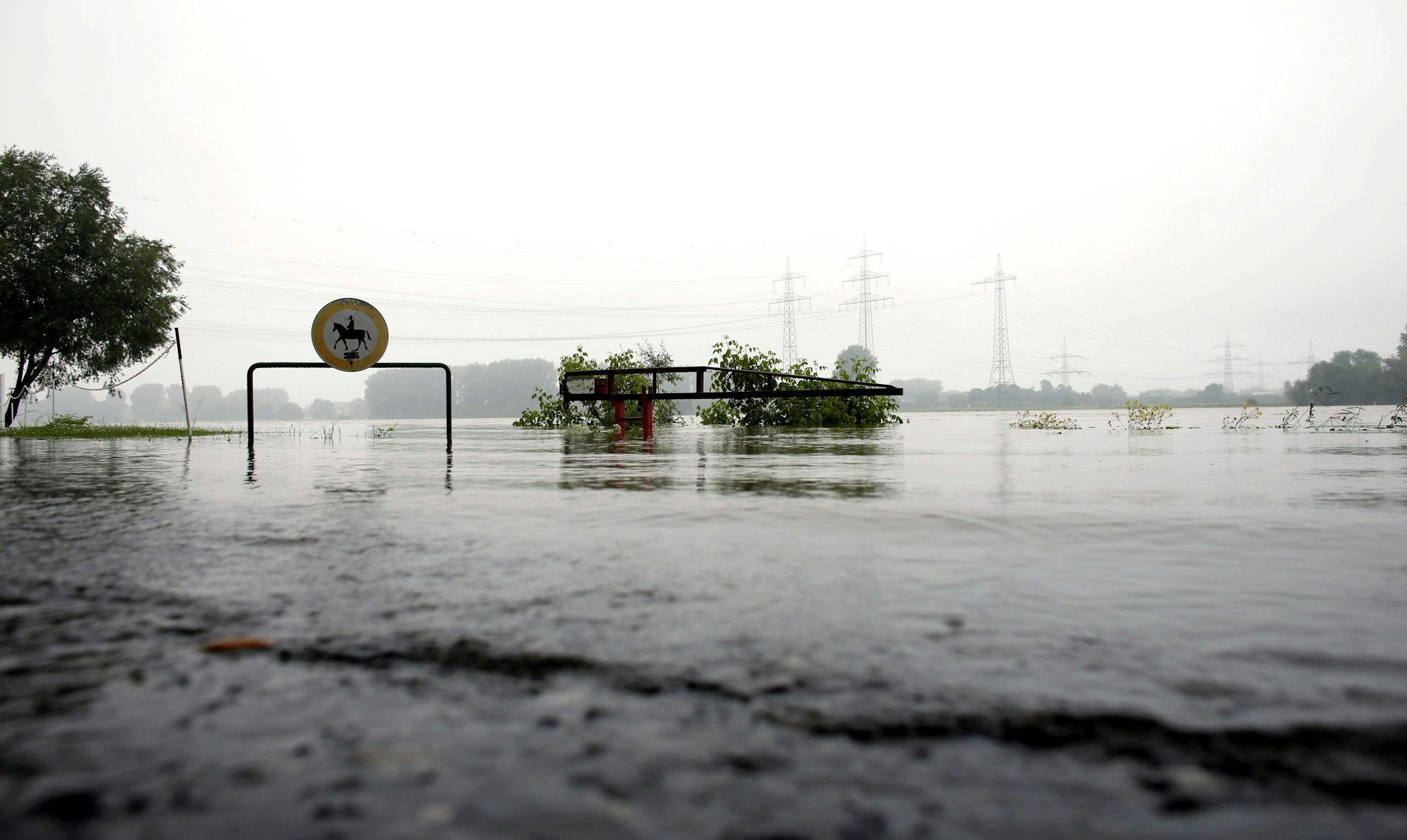 kra_hochwasserCamping006