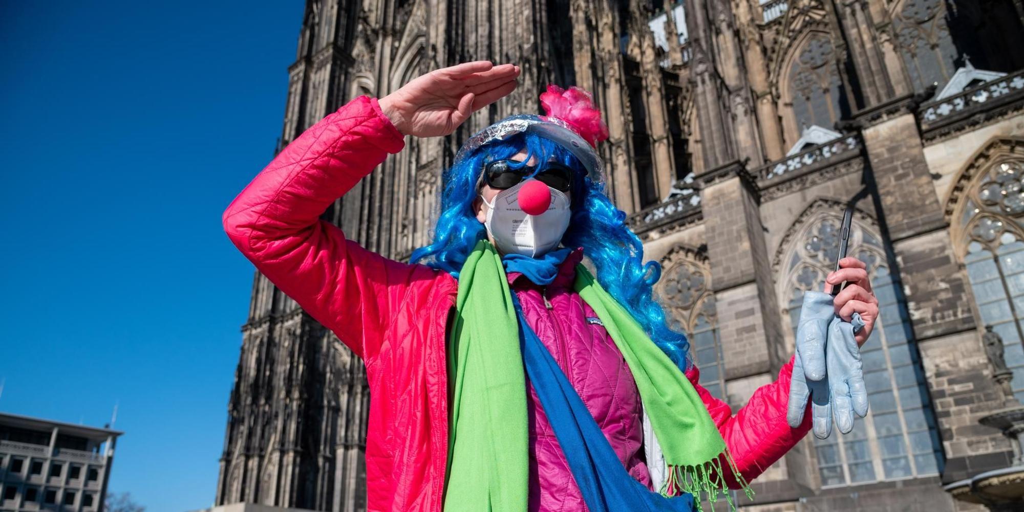 Jeck mit Maske WEISER