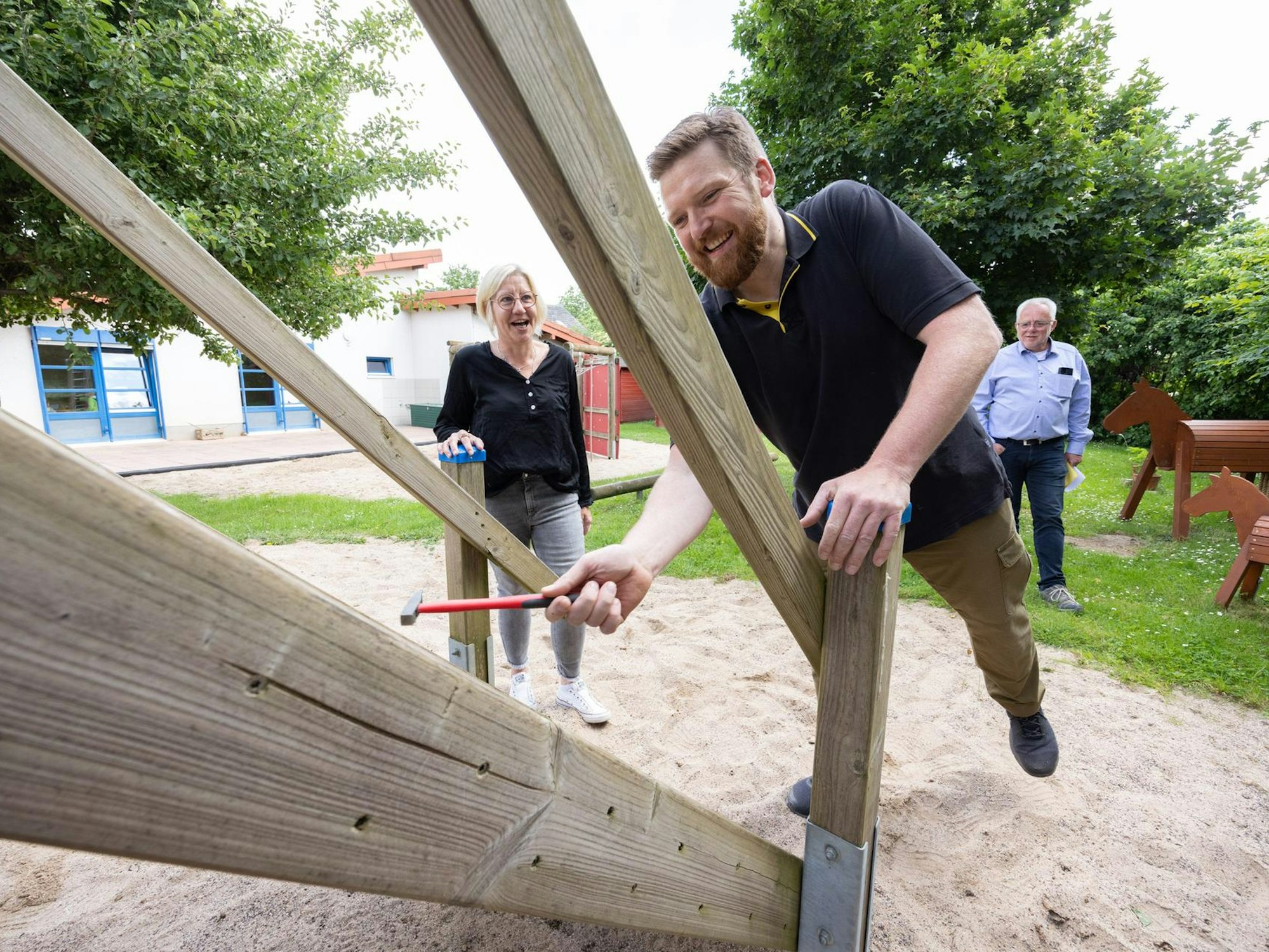 R kita Spielplatzpruefer keh