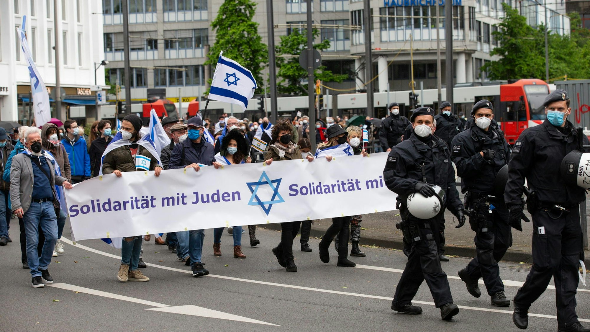 Eine pro-israelische Kundgebung in Köln (Archivbild)