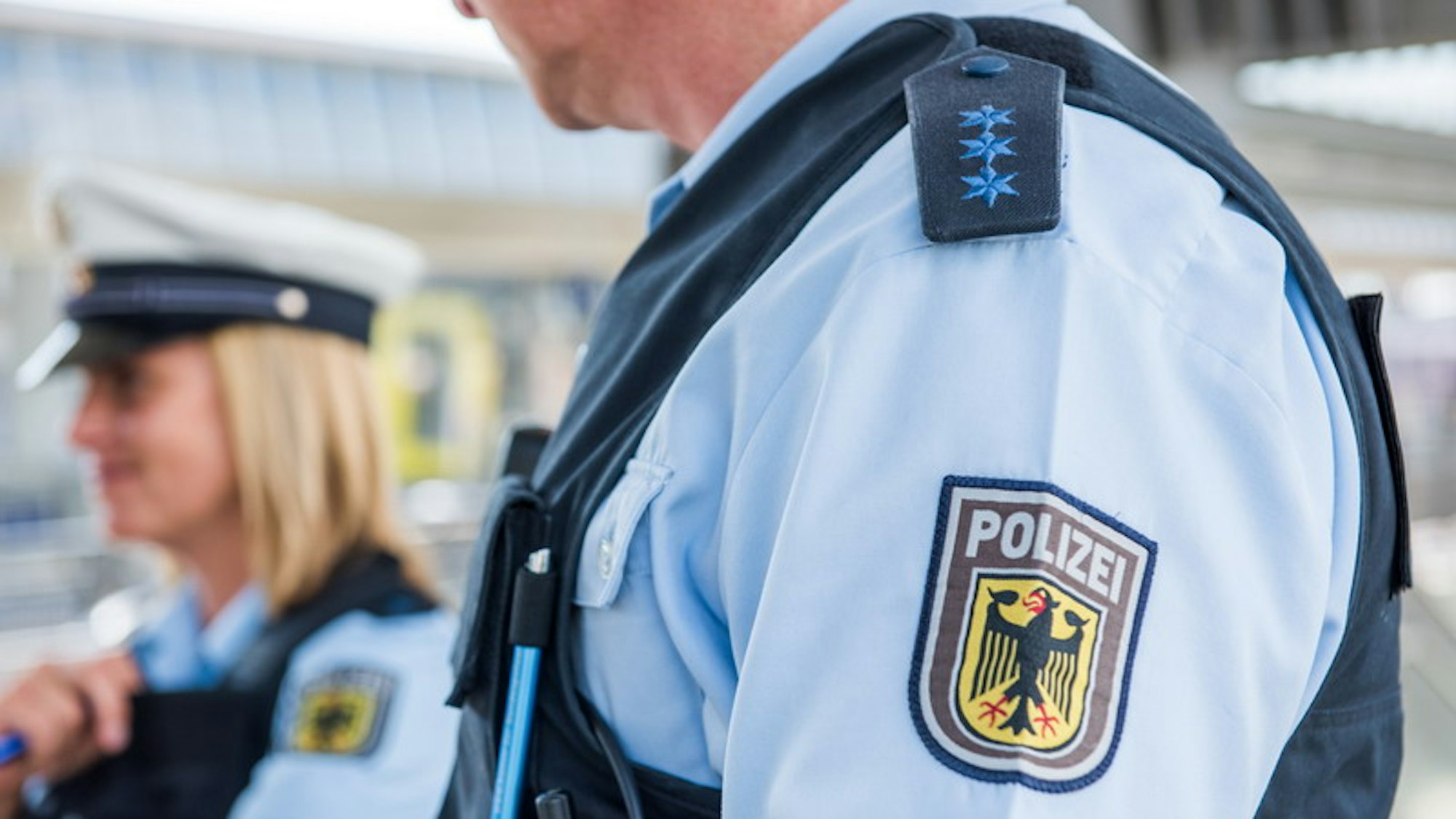 Ein Beamter der Bundespolizei