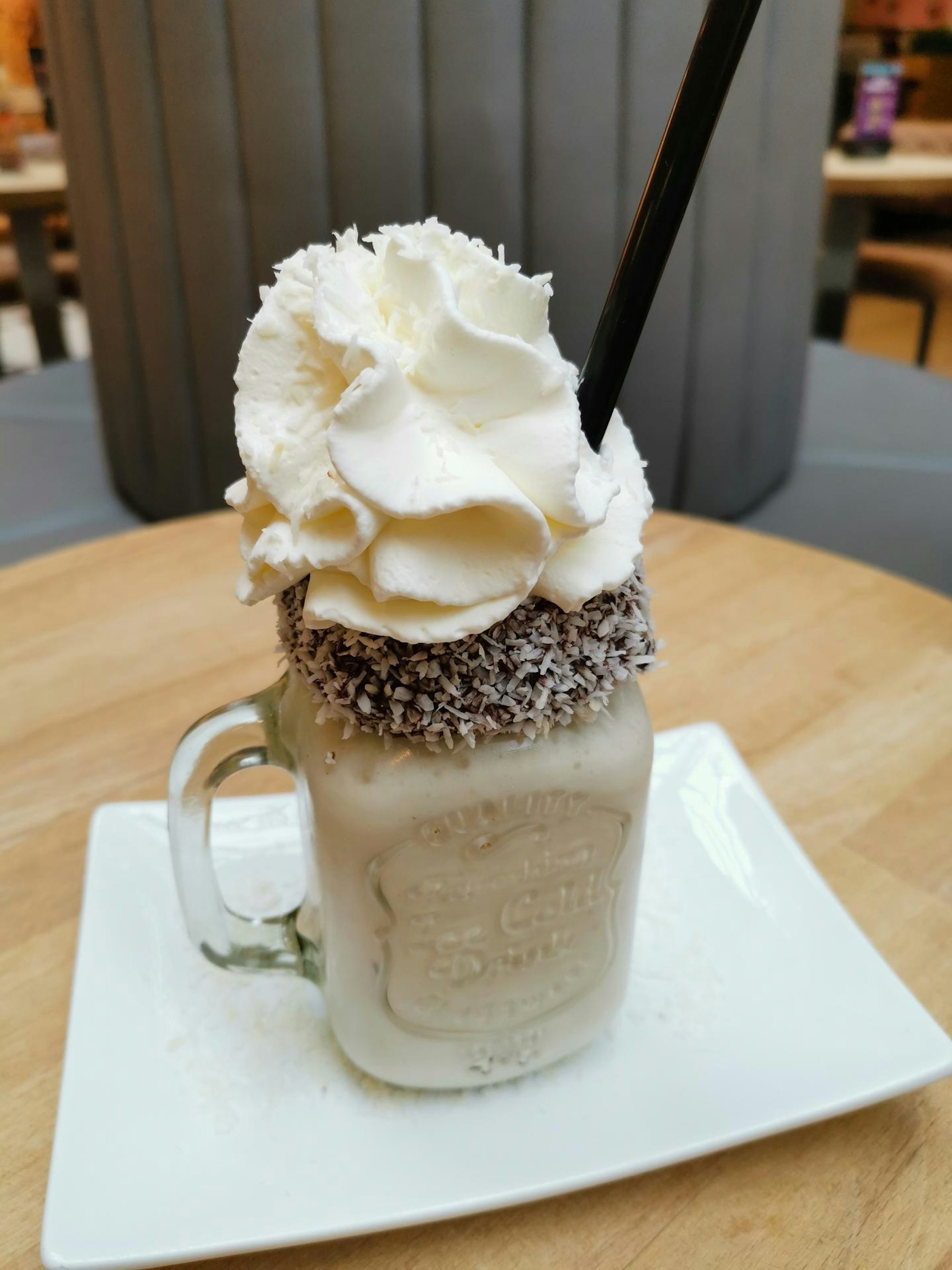 Shake Cafe