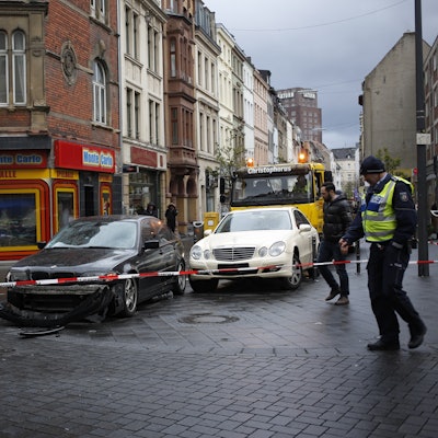 kra_eigelsteinRaub003_2