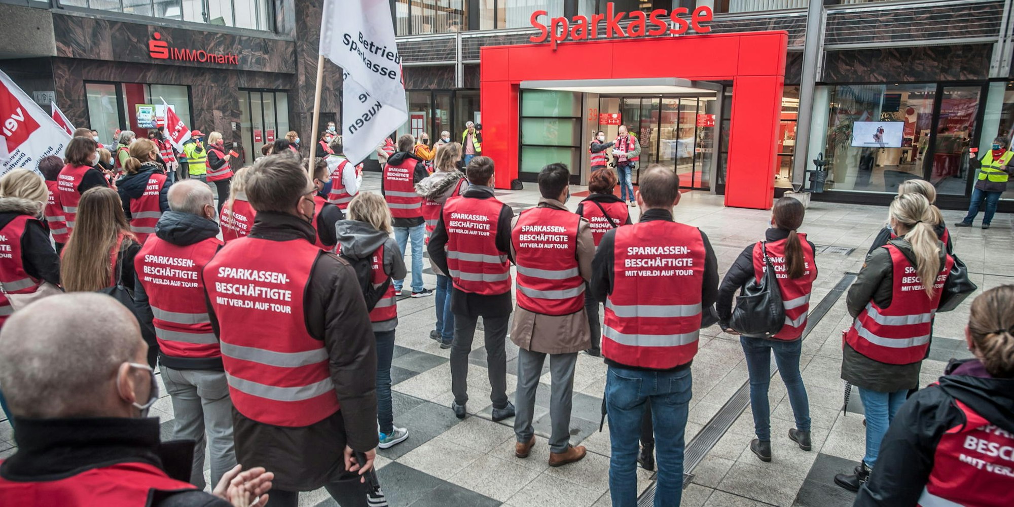 streik-verdi-sparkasse-evl-leverkusen_ALF_0700