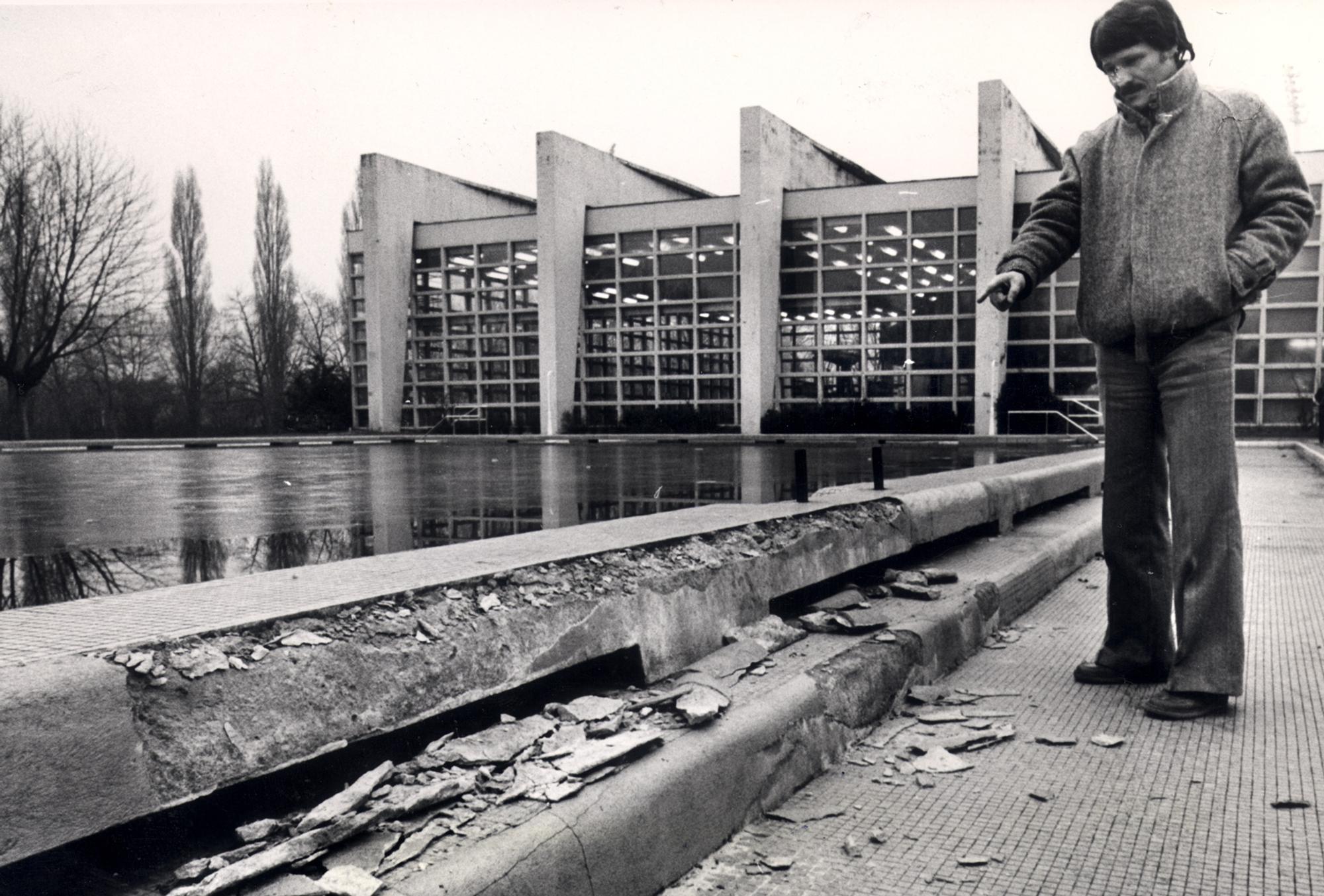 Lev Hallenbad Schäden 199er