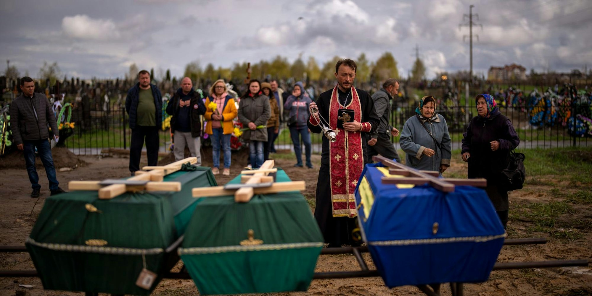Priester Segnung Butscha (1)