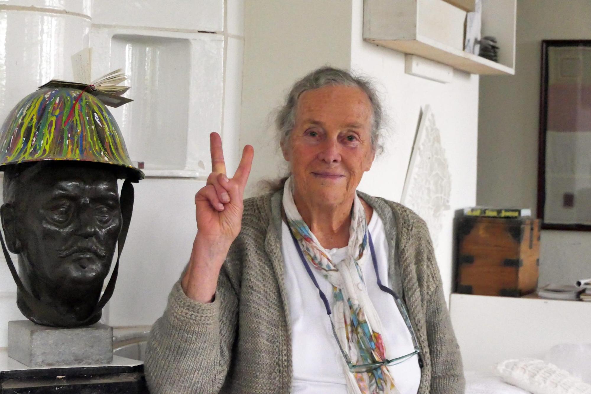 Mary_Bauermeister 251121