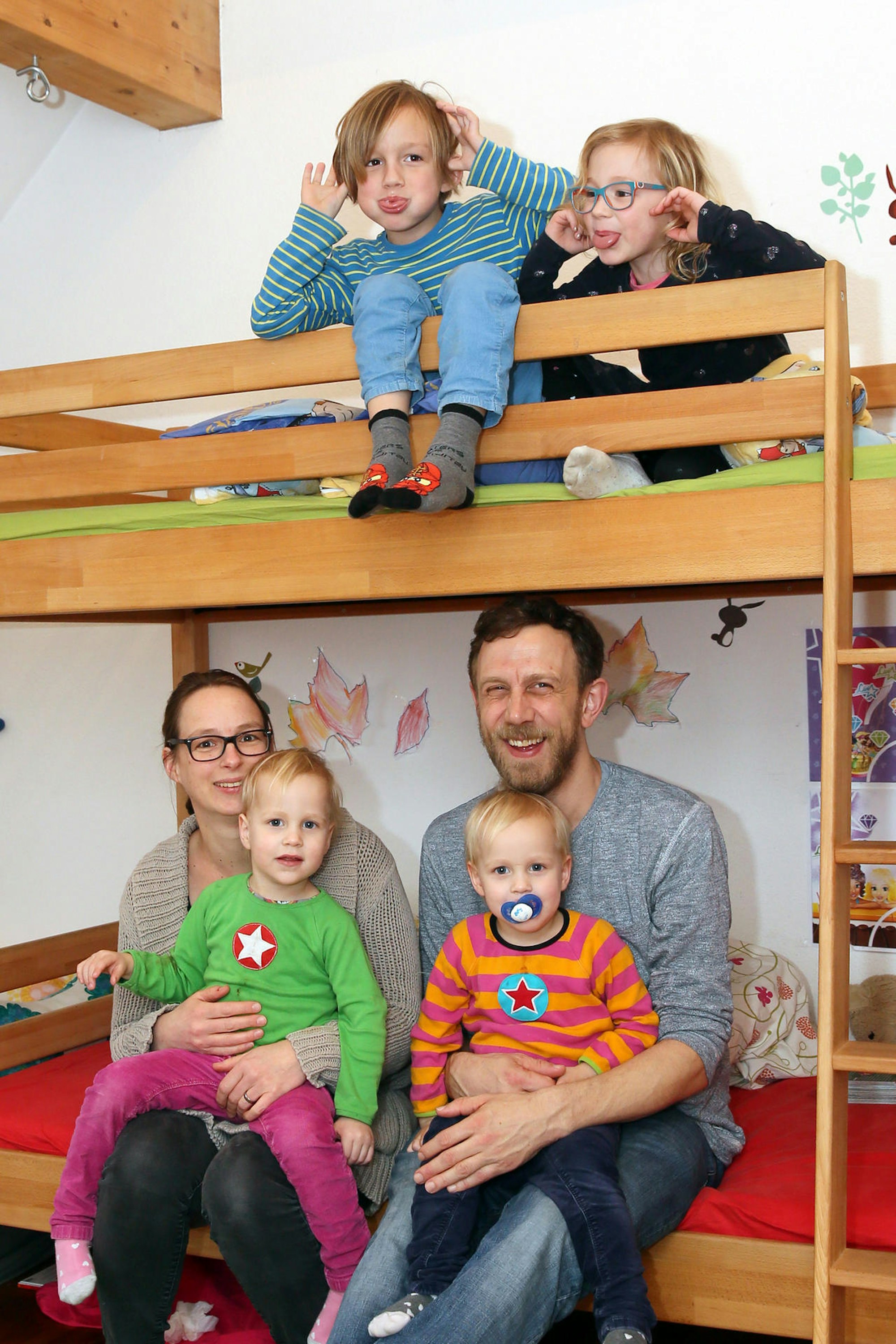 Familie mit vier Kindern 5