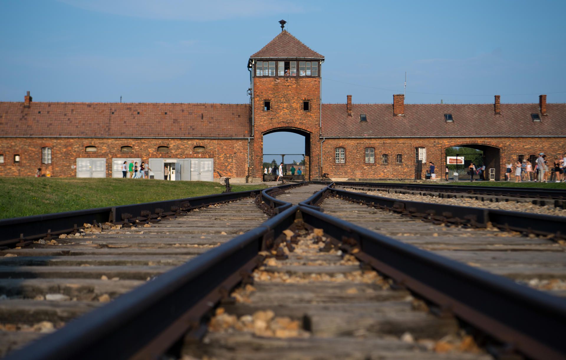 auschwitz-gleise