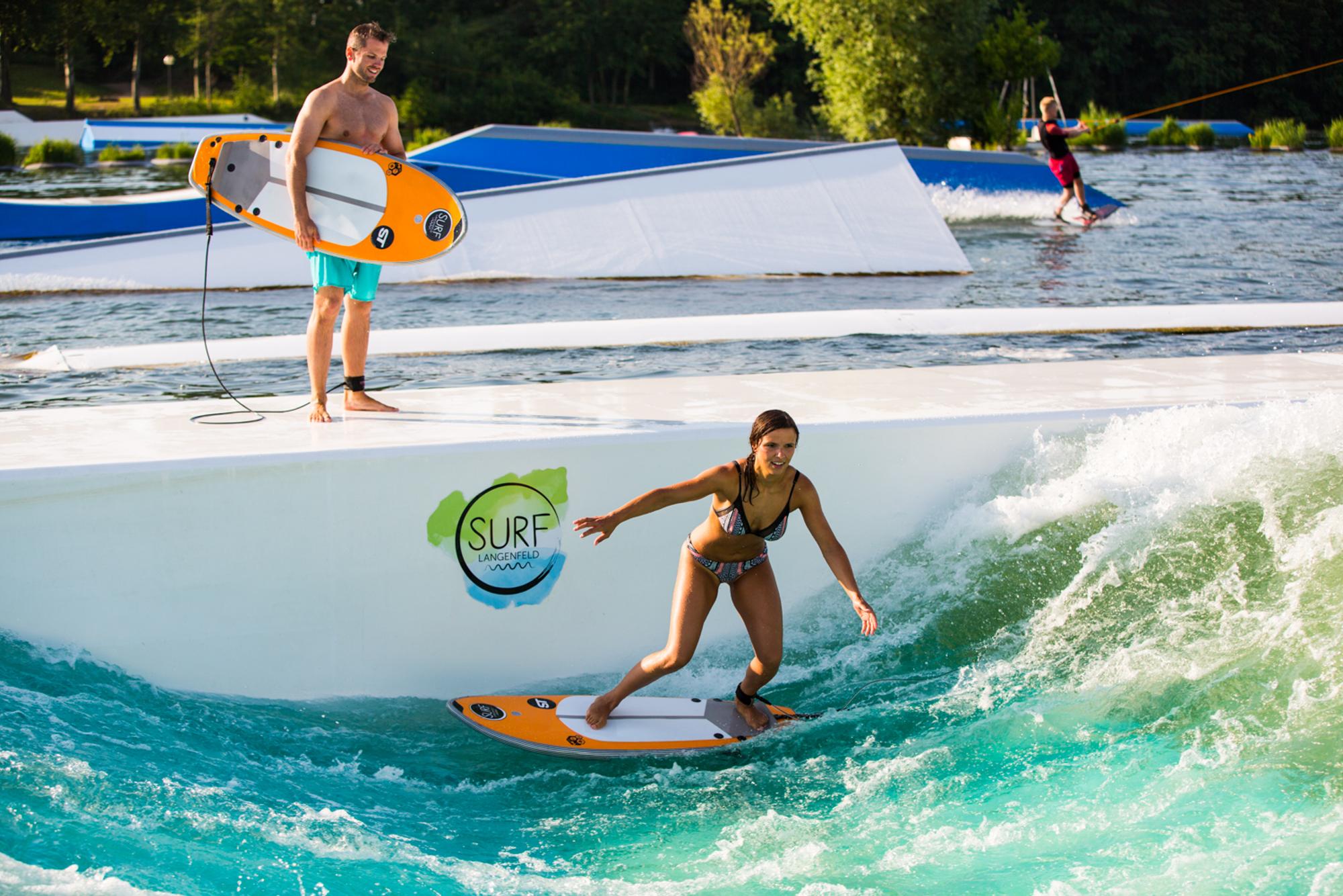 Wellenreiten Langenfeld Surf Welle