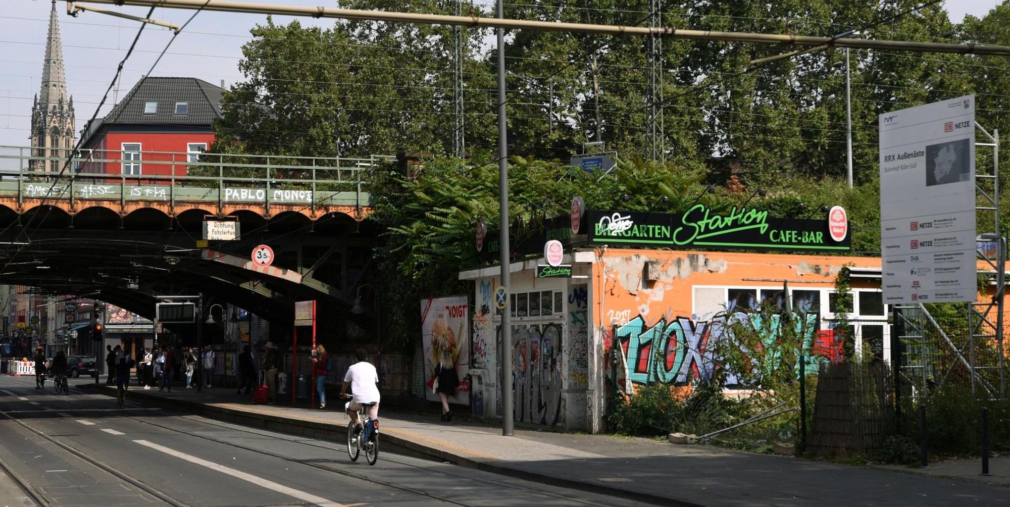 Bahnhof Süd Rako