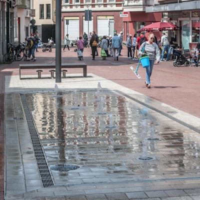 leverkusen-bahnhofstrasse-Brunnen-ALF_8837