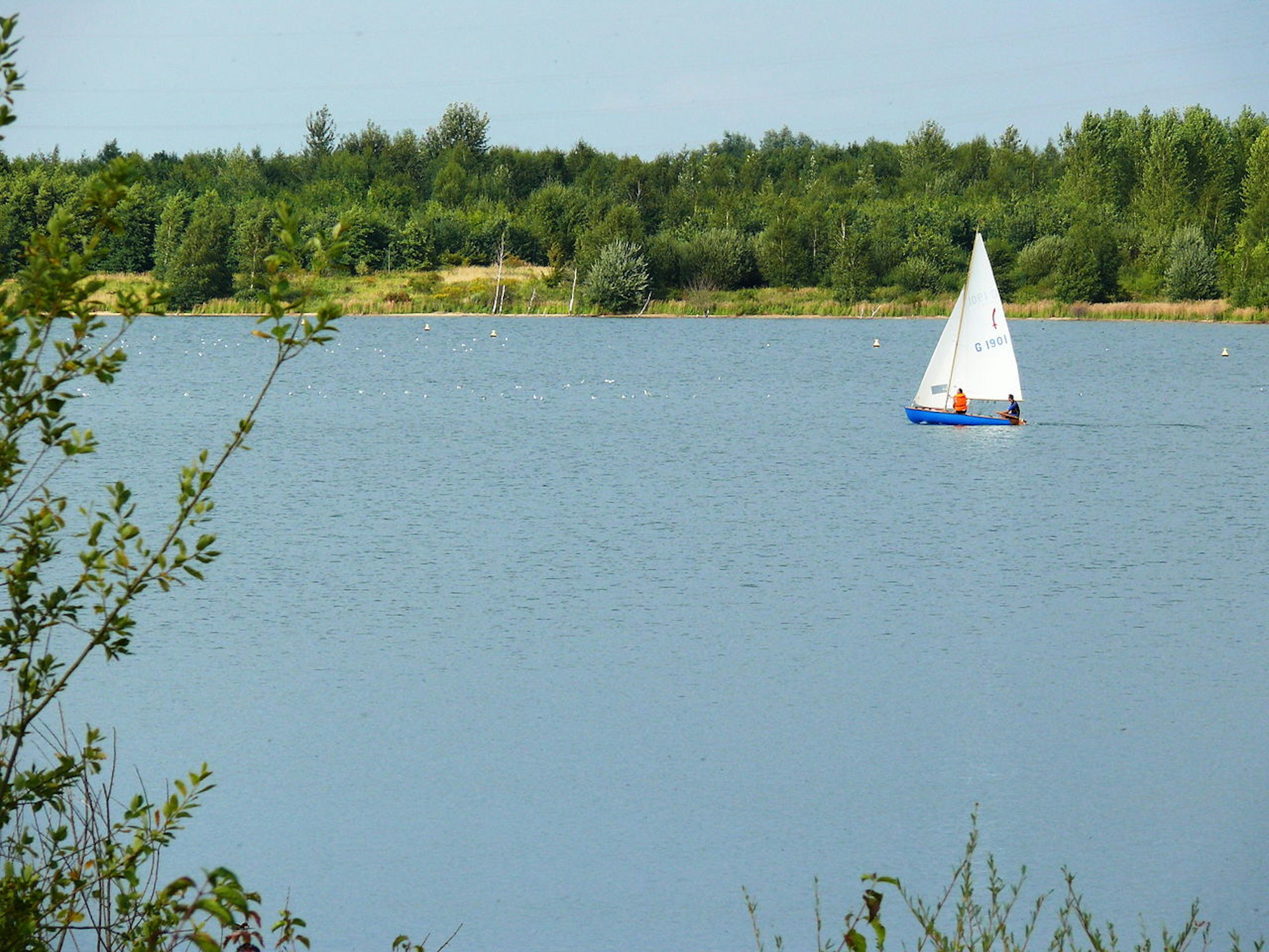 1280px-Blausteinsee_Segler.jpgVon Bernd Brägelmann BraegelCC BY-SA 3.0, 4656999