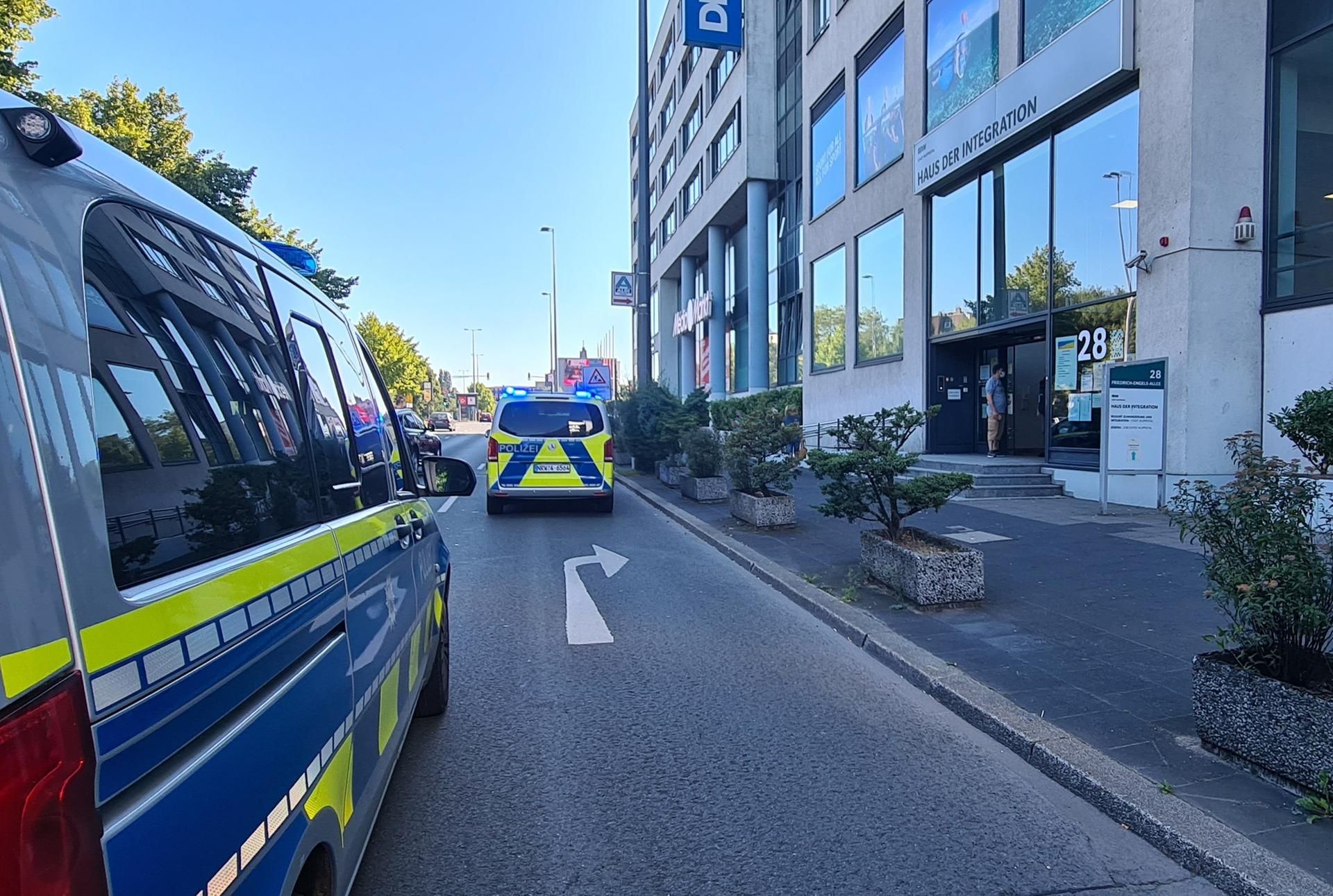 Wupperta Frau mit Messer verletz