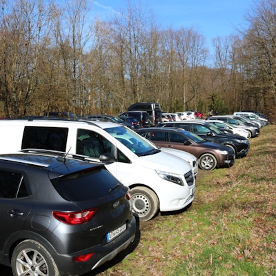 Voller_Parkplatz_Bevertalsperre