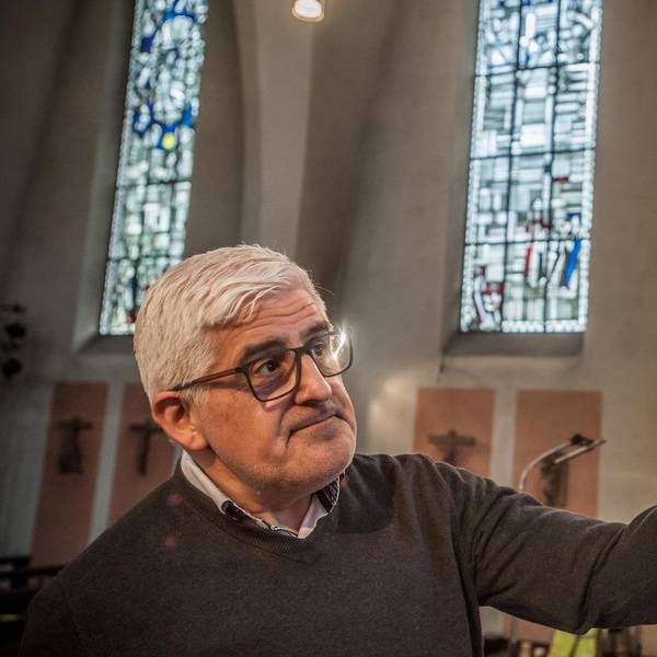 teller-friedenskerze