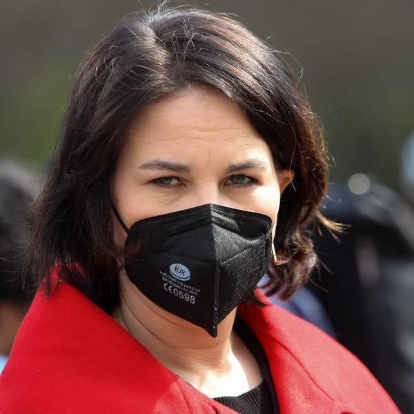 Baerbock Maske