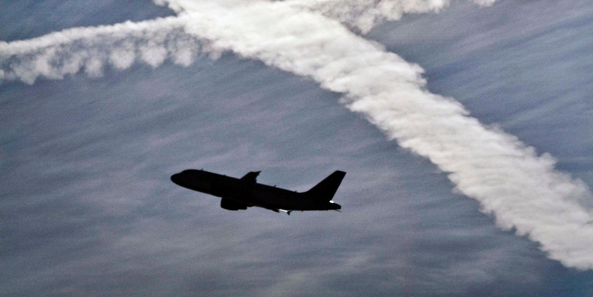 Flugzeug Symbolbild