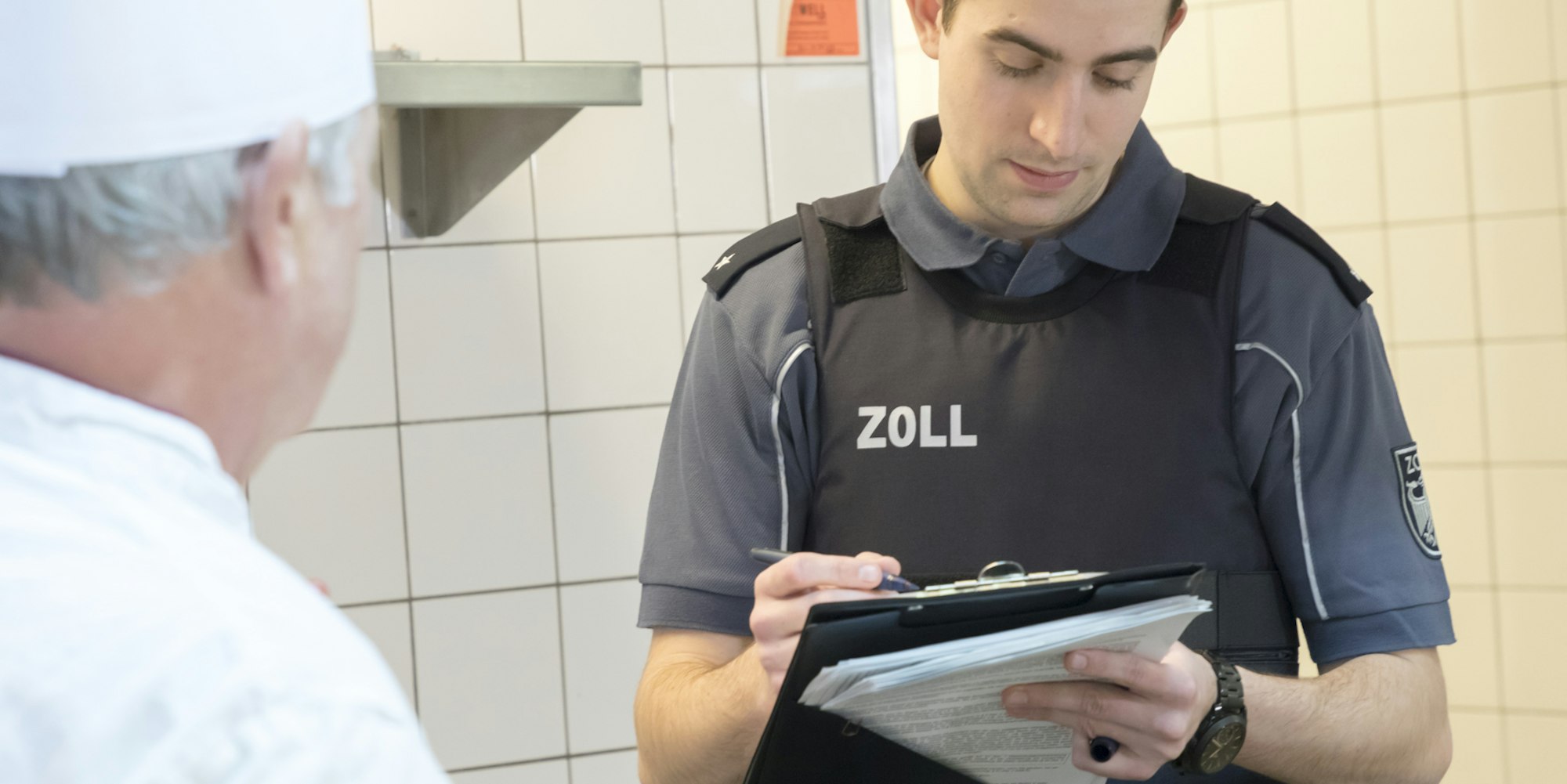 Zoll Kontrolle Restaurant