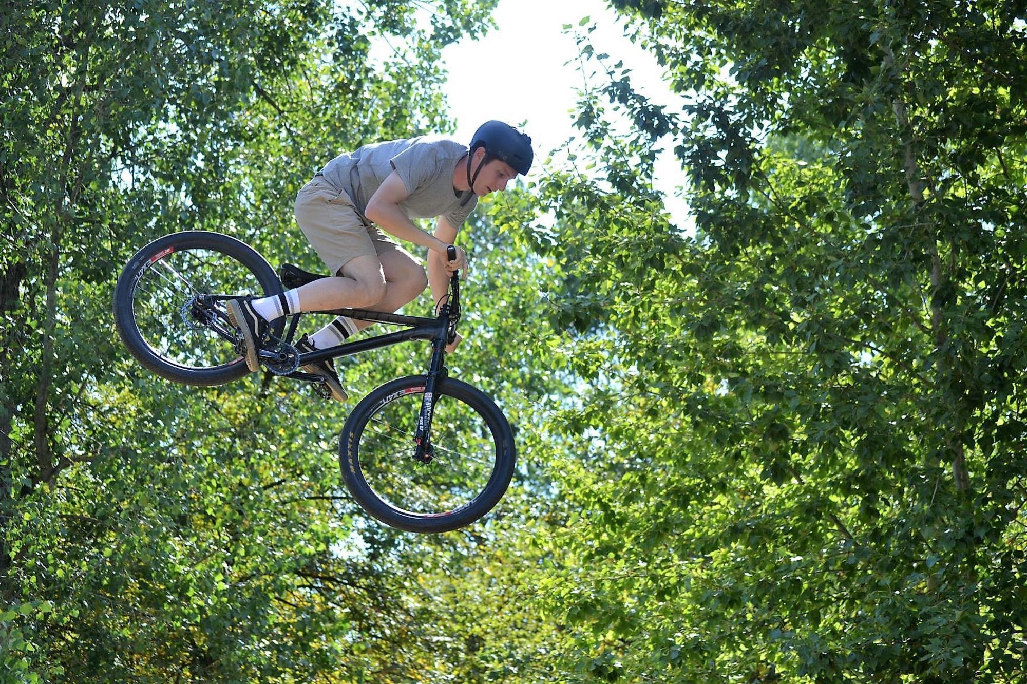 Dirt_Track_8 (1)