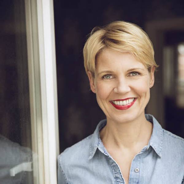Cordula Stratmann tritt bei drei Abenden der lit.Cologne 2023 auf.