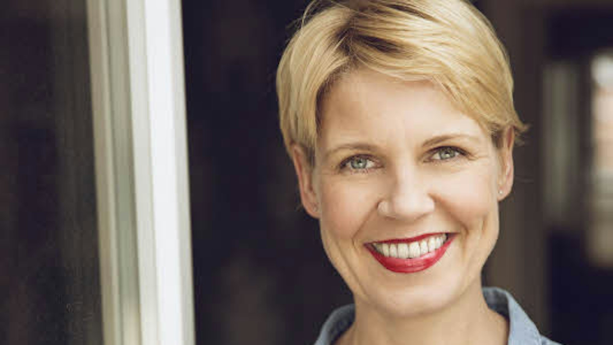 Cordula Stratmann tritt bei drei Abenden der lit.Cologne 2023 auf.