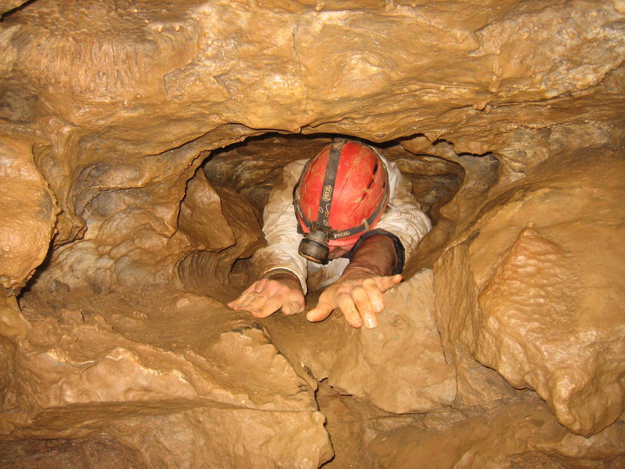 Höhle