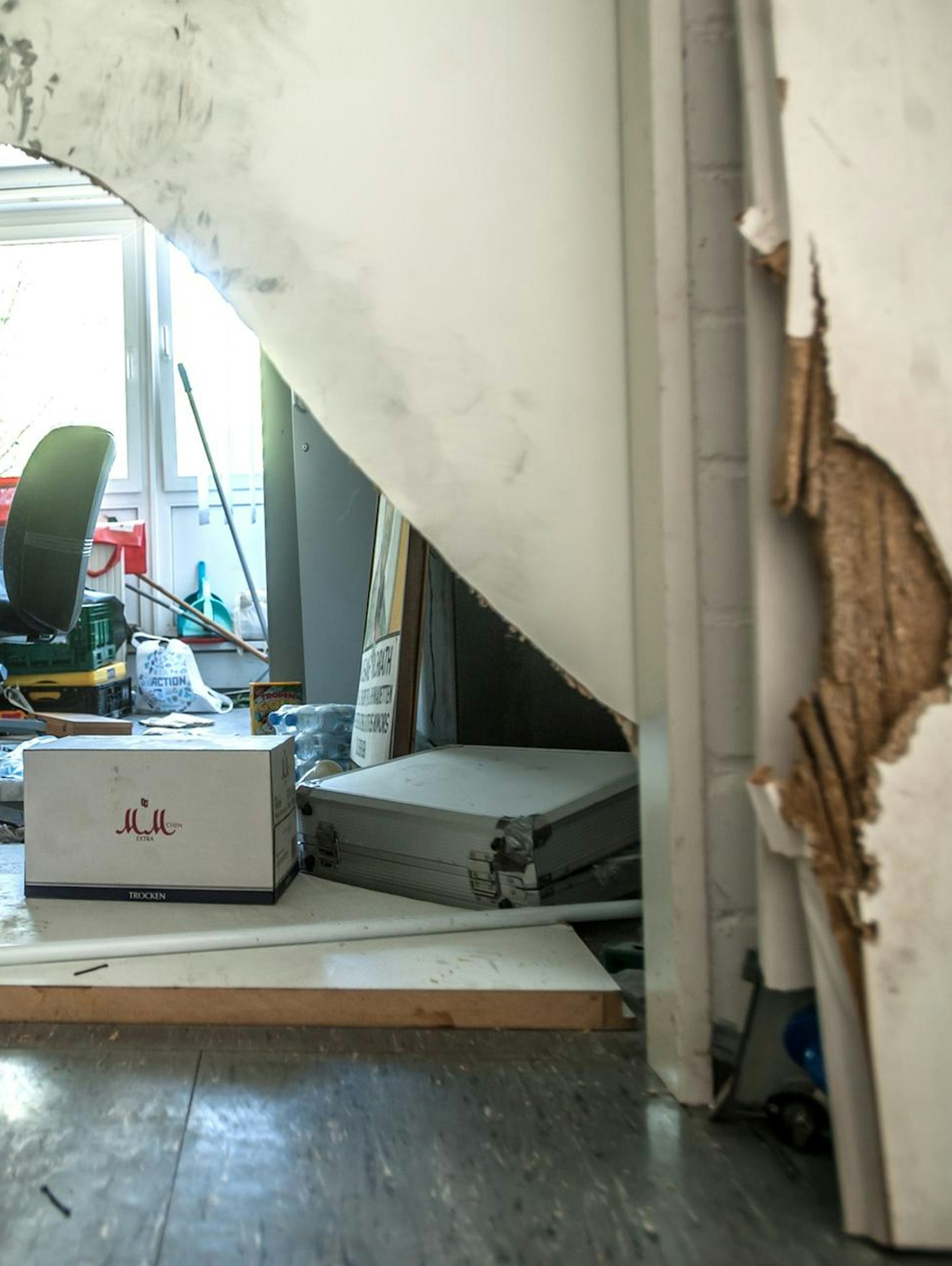 einbruch-buergerhalle__rar_rle_09222022ALF_3342