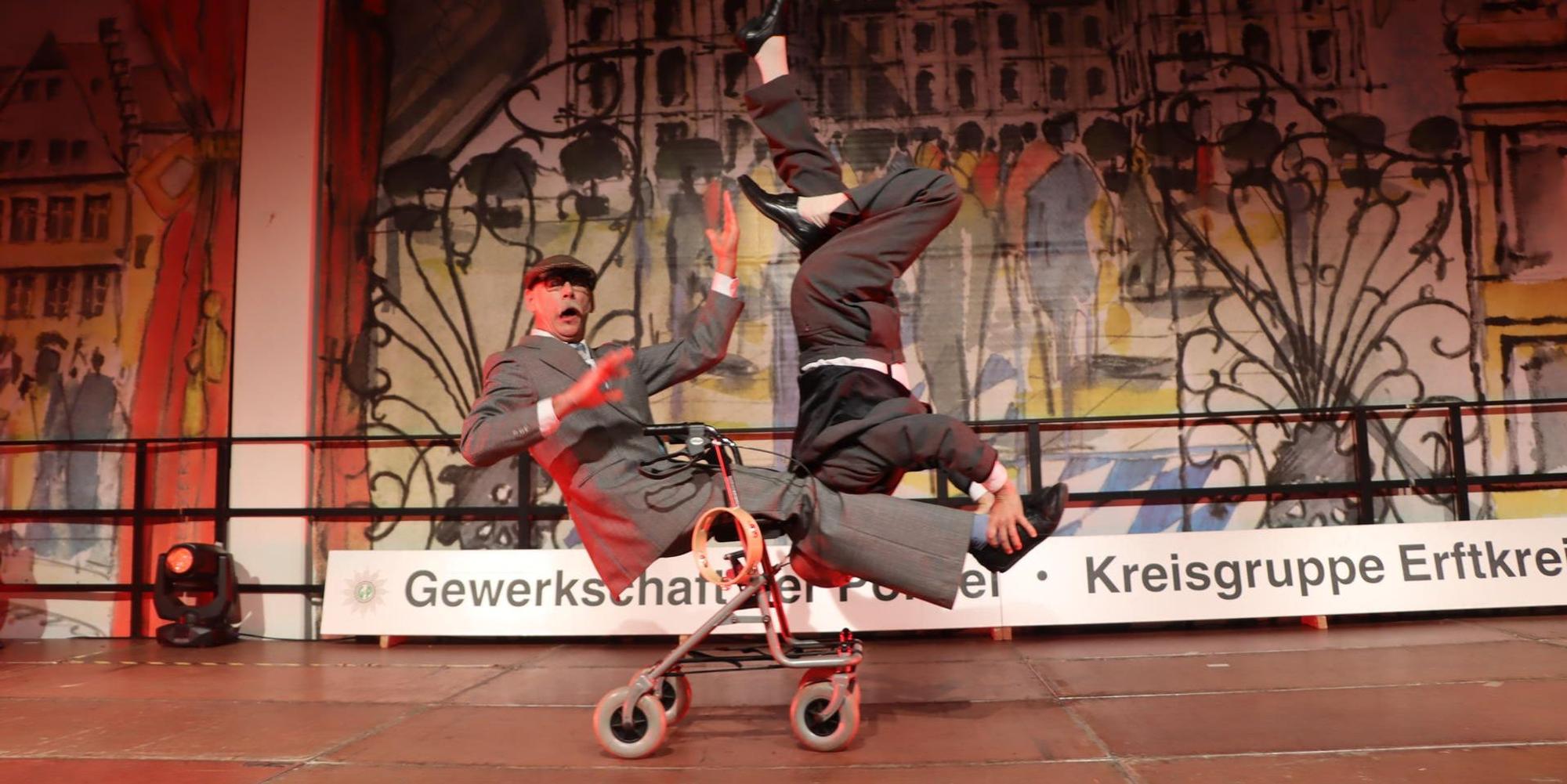 Polizeifest Brühl: Tèbe und Leiste