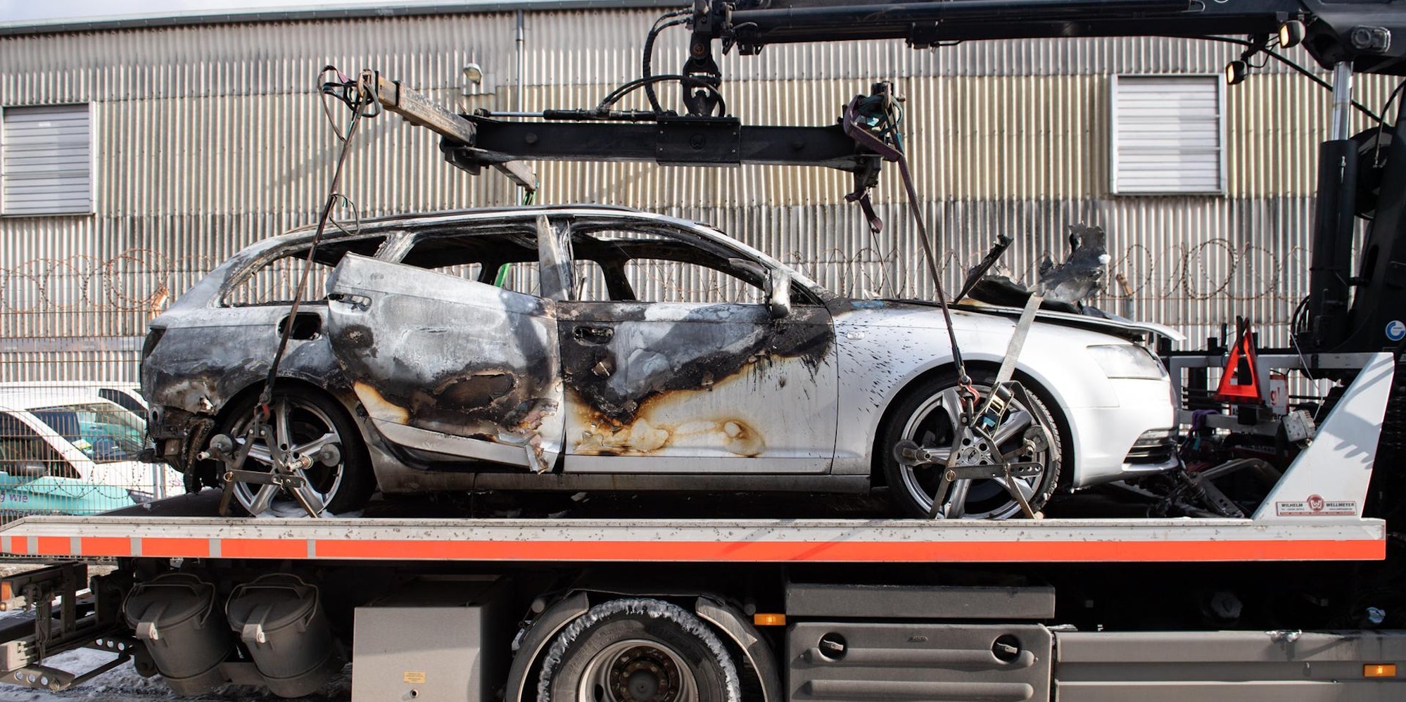 ausgebrannter täter wagen