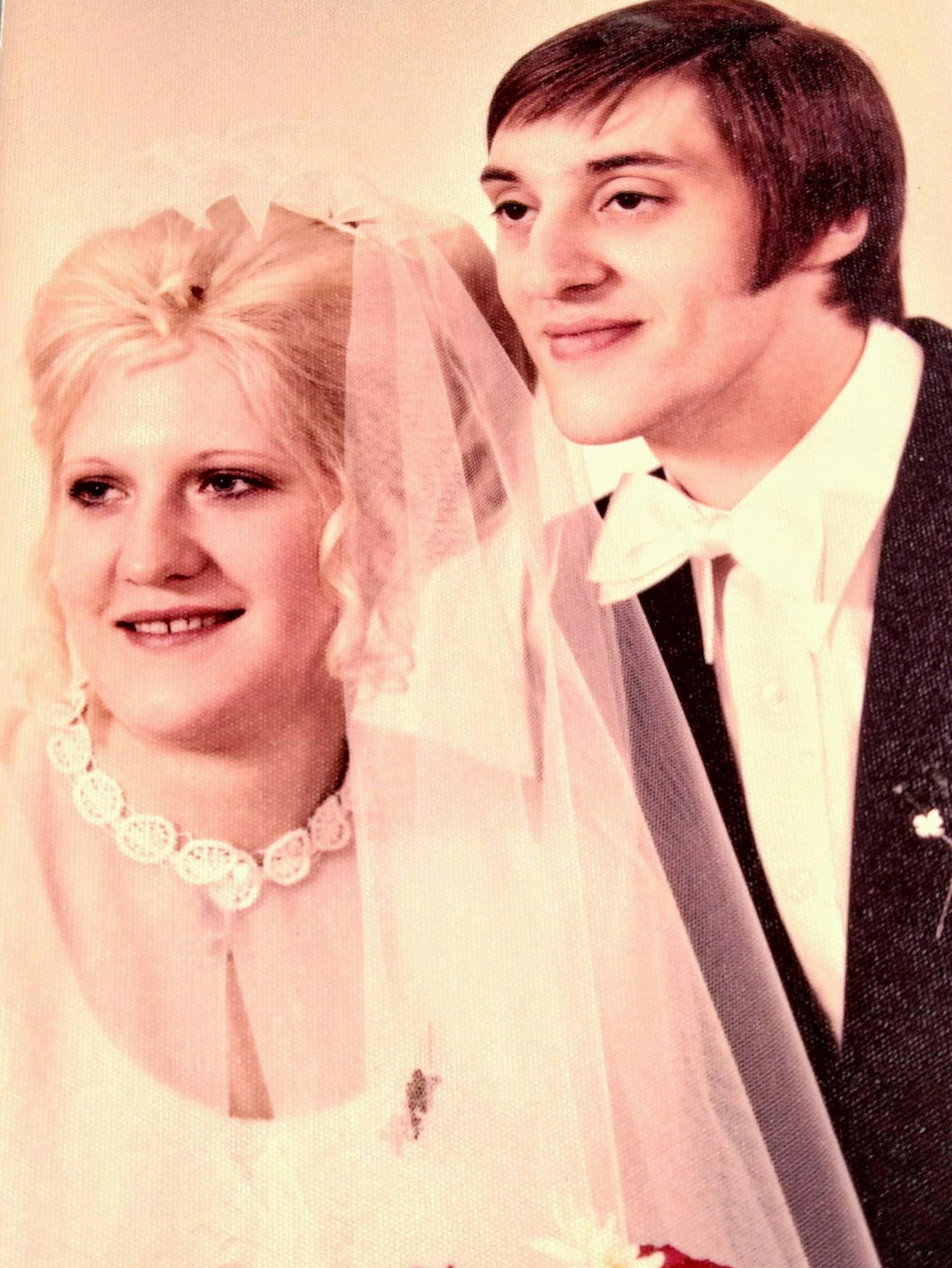 20220301-ker-nov-repro goldene Hochzeit Weingartz (2)