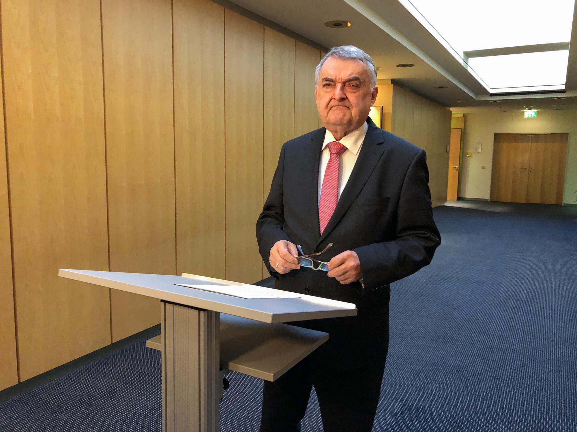 Innenminister herbert reul Äußerung bergisch gladbach