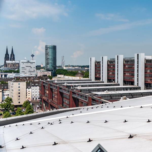 Roll Stadthaus Köln Deutz Lanxess Arena