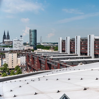 Roll Stadthaus Köln Deutz Lanxess Arena