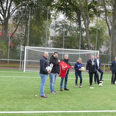 roes-kunstrasen-wolker-001