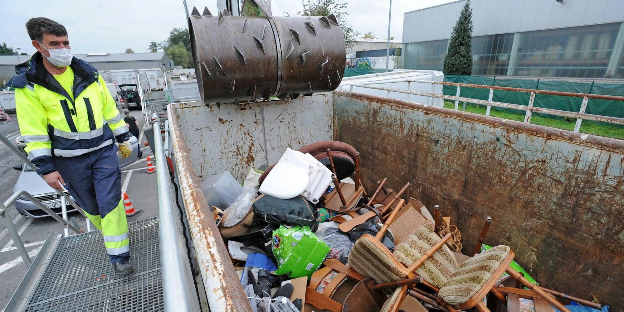 WU_wertstoffhof-leichlingen_(1)