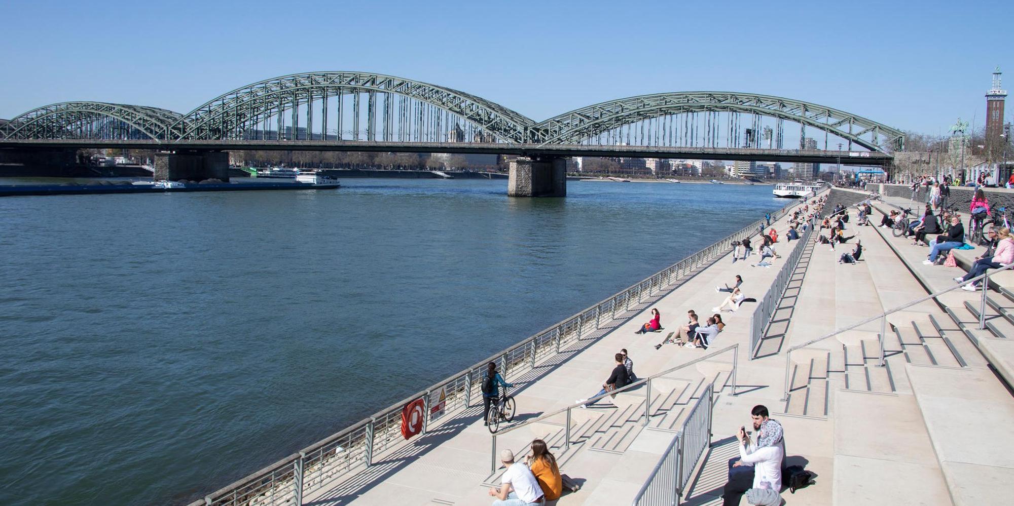 Köln Rheinboulevard bopp