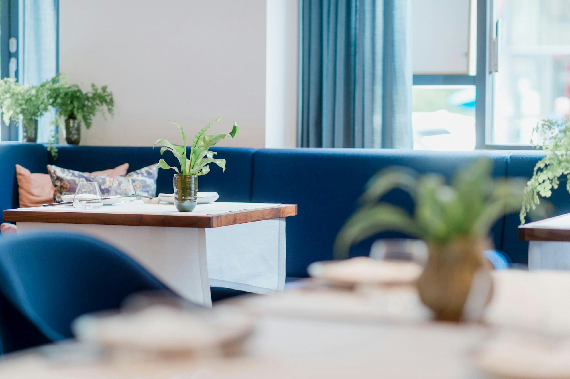 tische im restaurant raue