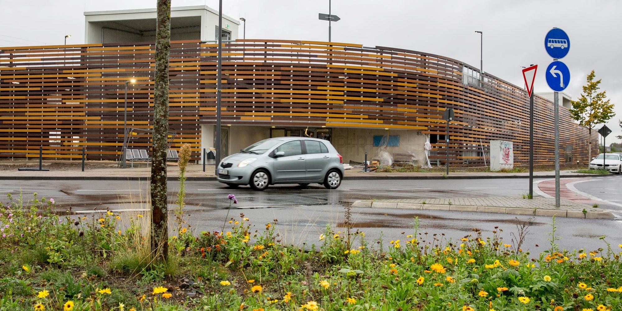 Park-and-Ride-Palette in Porz-Wahn