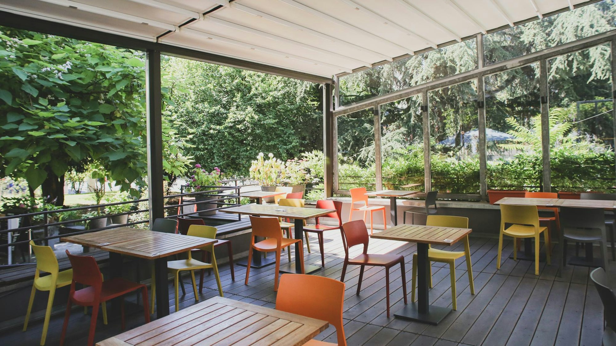 Stadtgarten Terrasse mit Dach