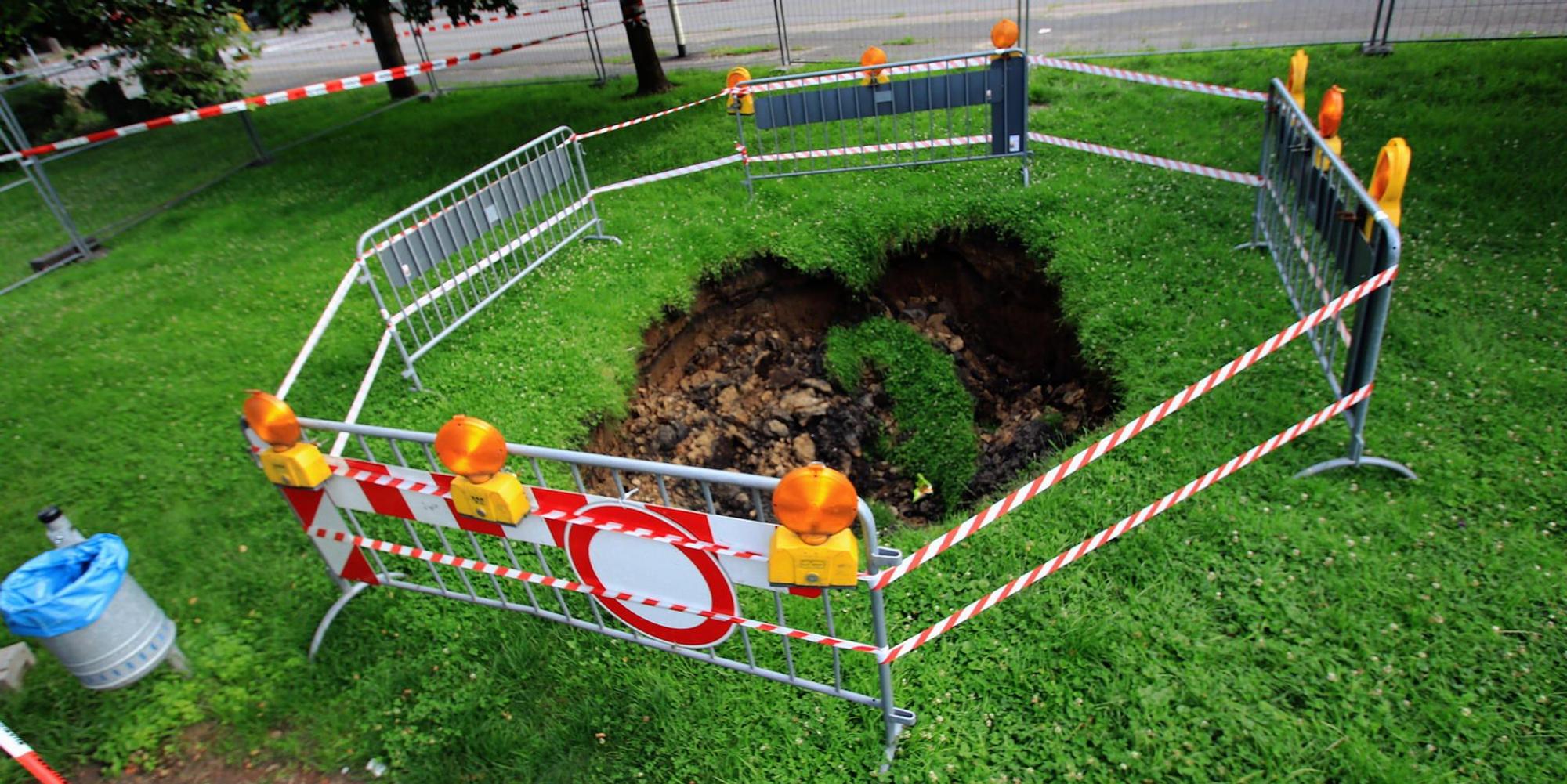 Frechen Spielplatz Loch
