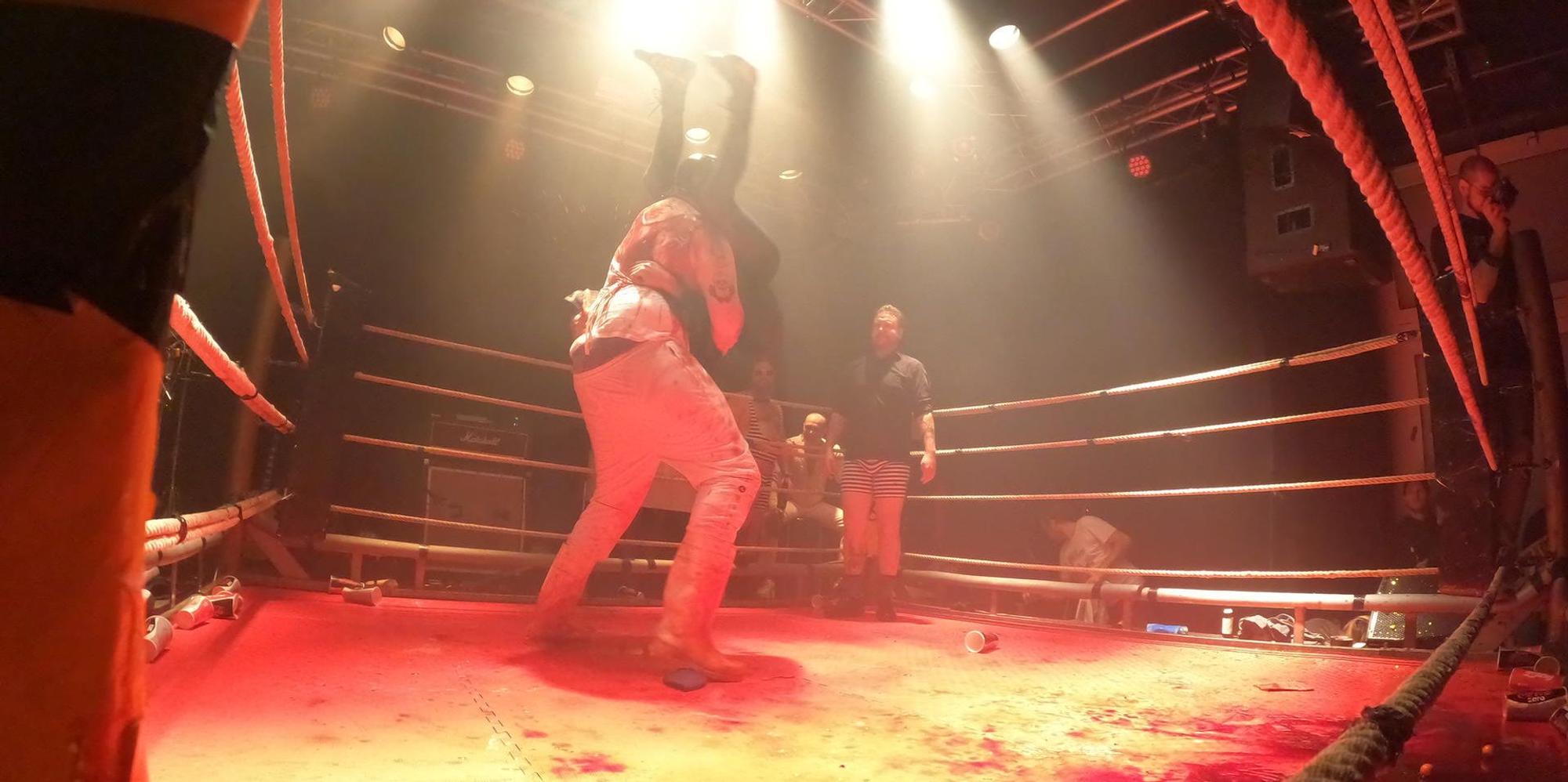 Weird Wrestling Circus SCHMIDL