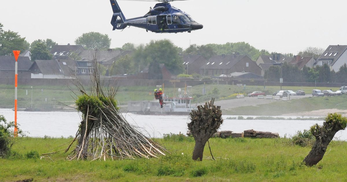 Fabelhafte Hubschrauber Uber Leverkusen Heute Bilder