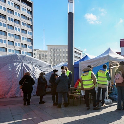 Stelle für Flüchtlinge Hbf